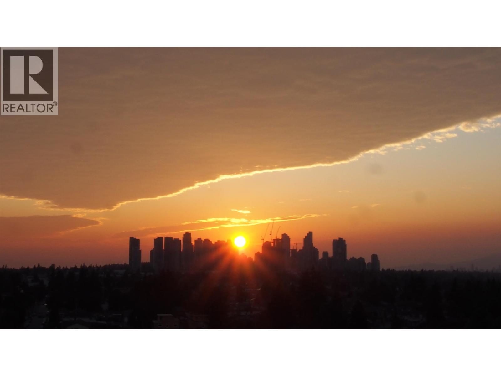 1502 7108 COLLIER STREET|Burnaby, British Columbia V5E0A1