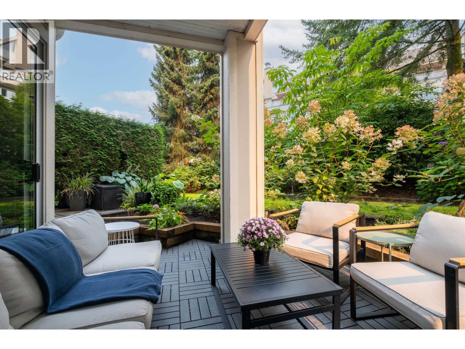 Property image for 210 3608 DEERCREST DRIVE|North Vancouver, British Columbia V7G2S8