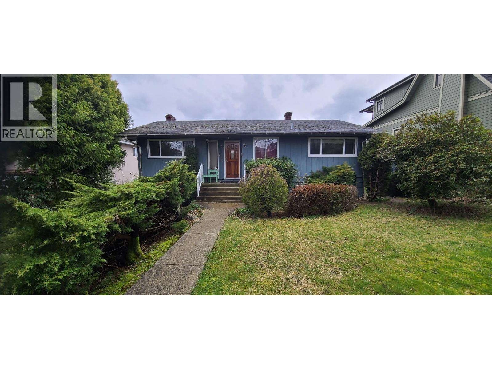 93 N RANELAGH AVENUE|Burnaby, British Columbia V5B1H7