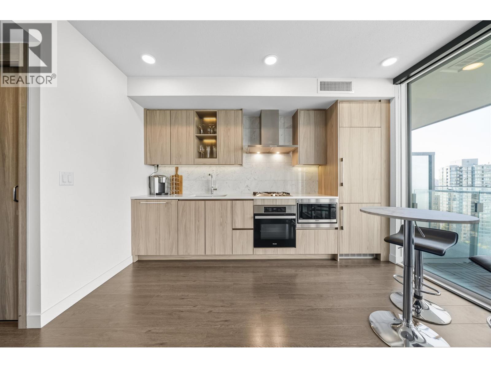 Property image for 1804 89 NELSON STREET|Vancouver, British Columbia V6Z0E7