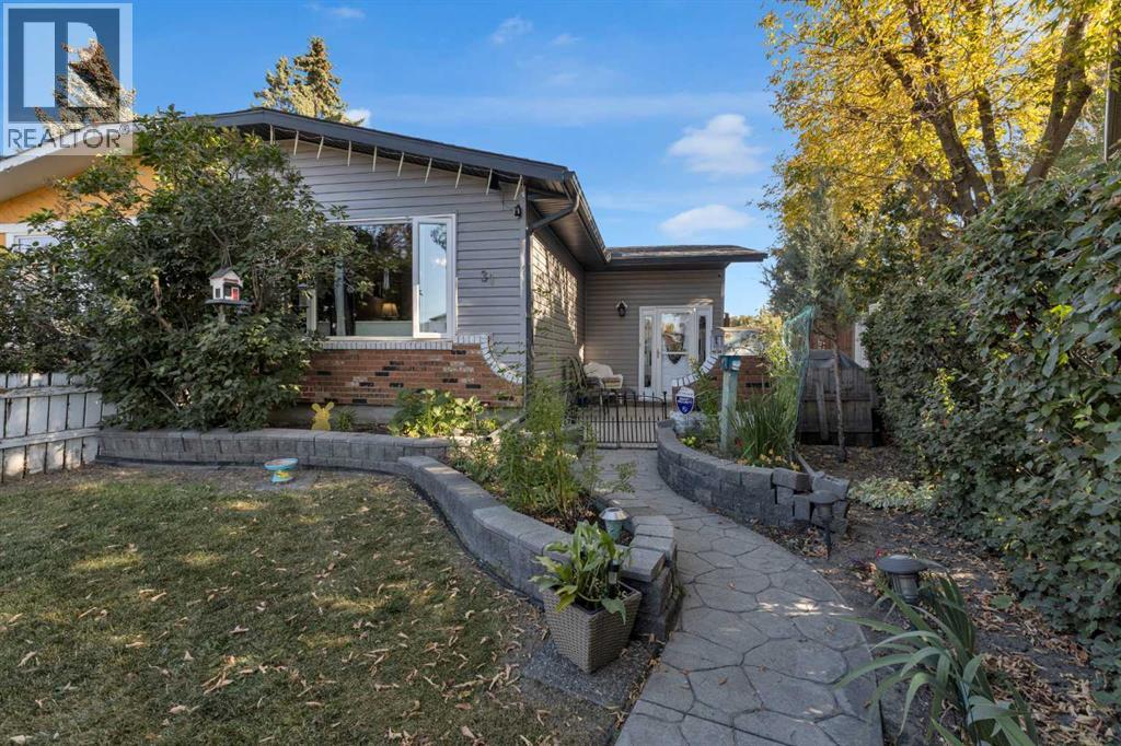 Property image for 31 Rundlelawn Court NE|Calgary, Alberta T1Y3H3