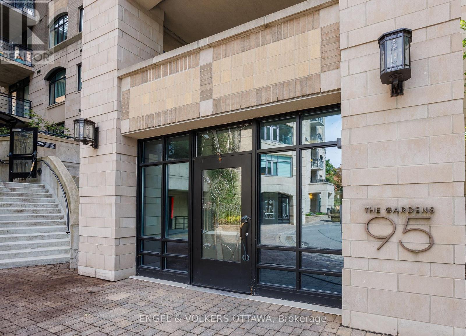 505 - 95 BRONSON AVENUE|Ottawa, Ontario K1R1E2