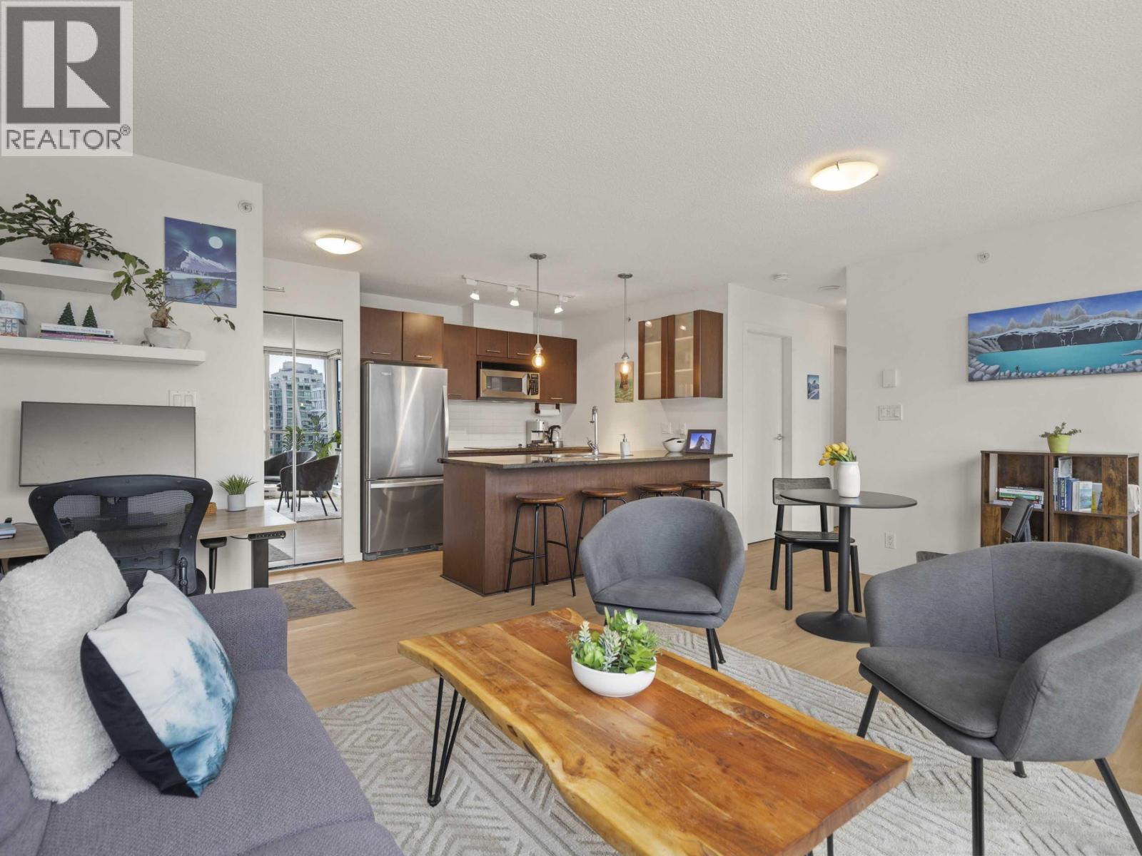 1501 1199 SEYMOUR STREET|Vancouver, British Columbia V6B1K3