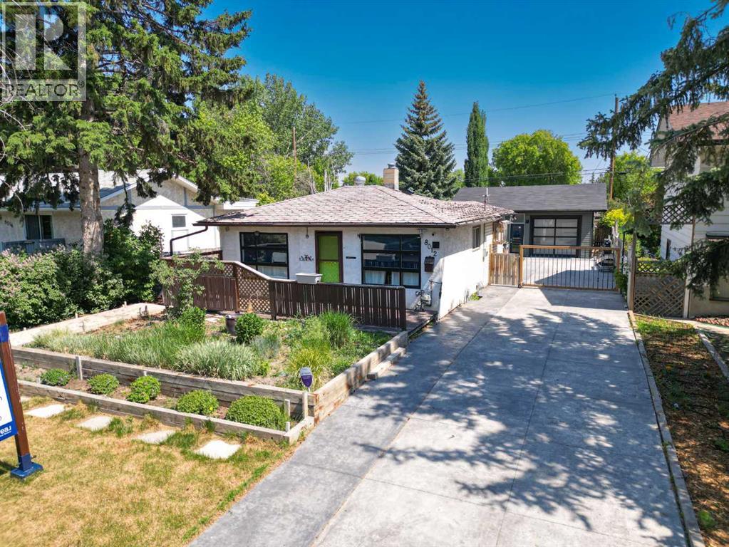 Property image for 8012 33 Avenue NW|Calgary, Alberta T3B1L7