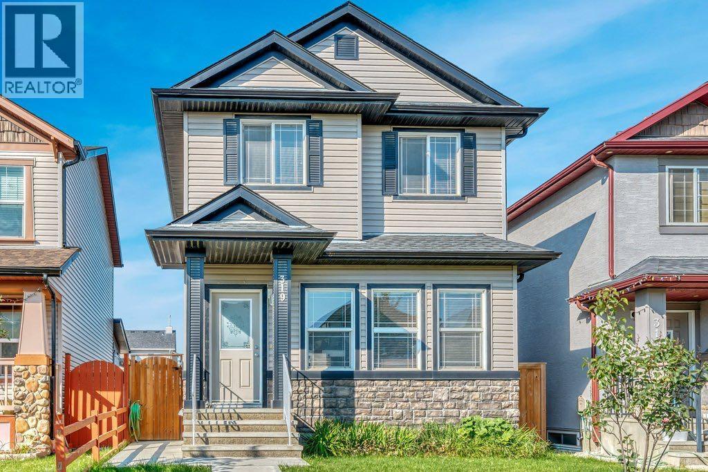 319 SADDLEBROOK Circle E|Calgary, Alberta T3J0J9