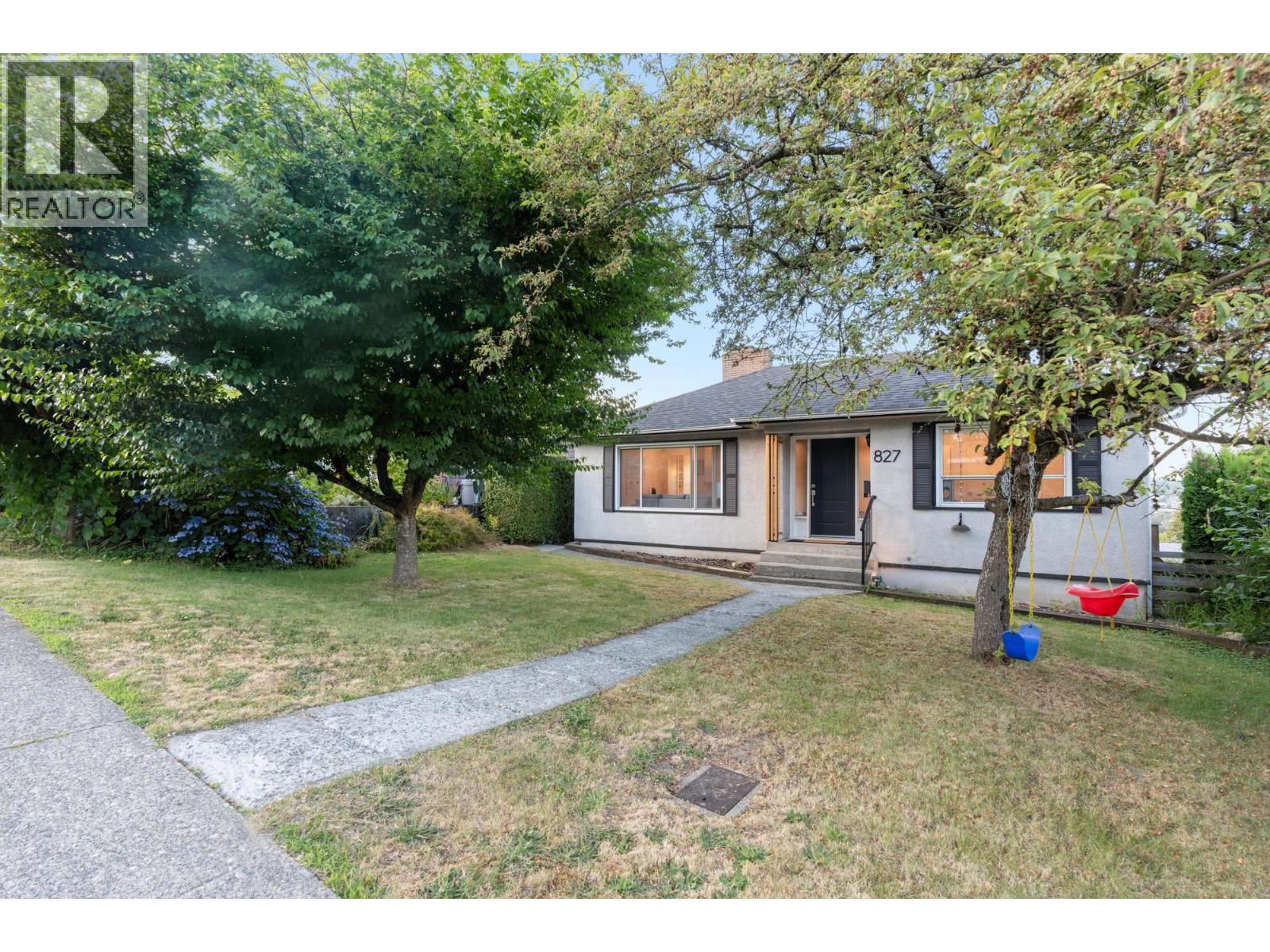 Property image for 827 BURNABY STREET|New Westminster, British Columbia V3L4V8