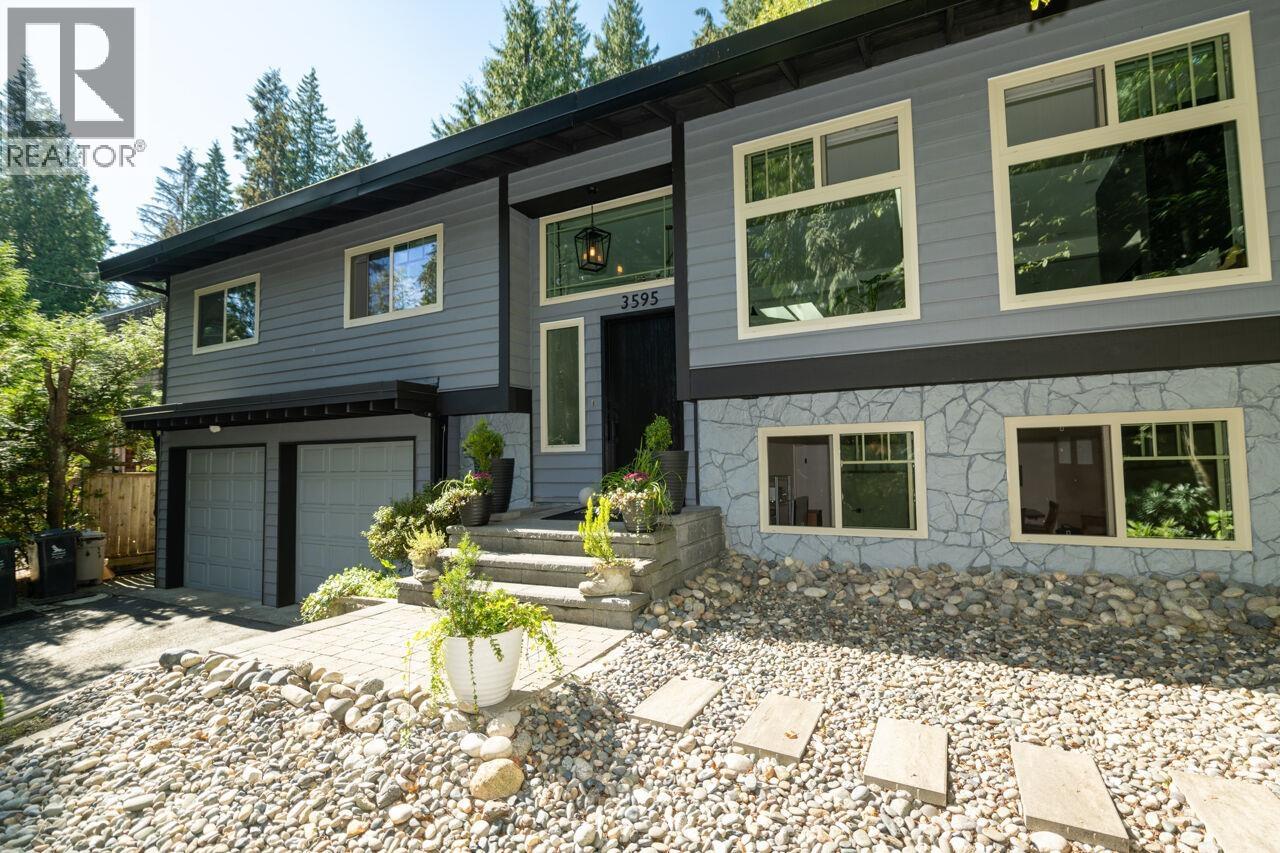 3595 PRINCESS AVENUE|North Vancouver, British Columbia V7N2E4