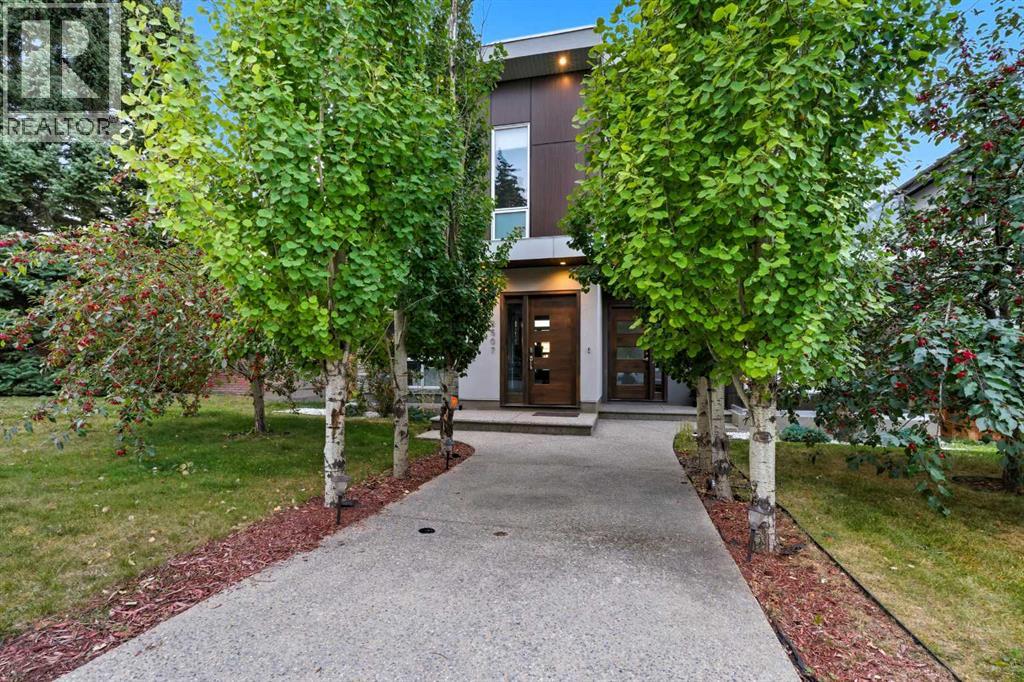 2507 21 Street SW|Calgary, Alberta T2T5A9