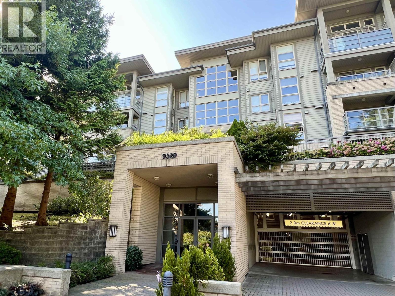Property image for 311 9329 UNIVERSITY CRESCENT|Burnaby, British Columbia V5A4Y4