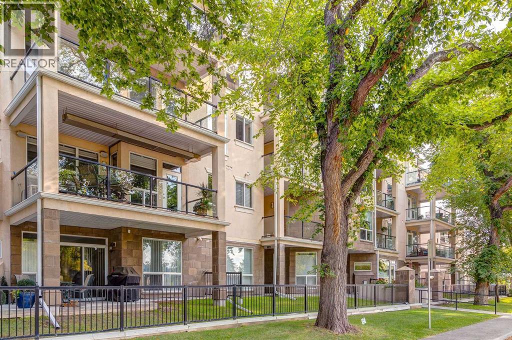 406, 3412 Parkdale Boulevard NW|Calgary, Alberta T2N3T4