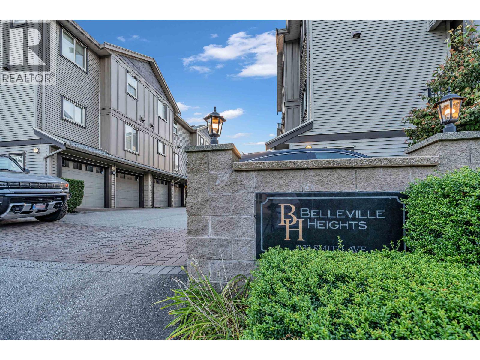 Property image for 8 3139 SMITH AVENUE|Burnaby, British Columbia V5G2S8