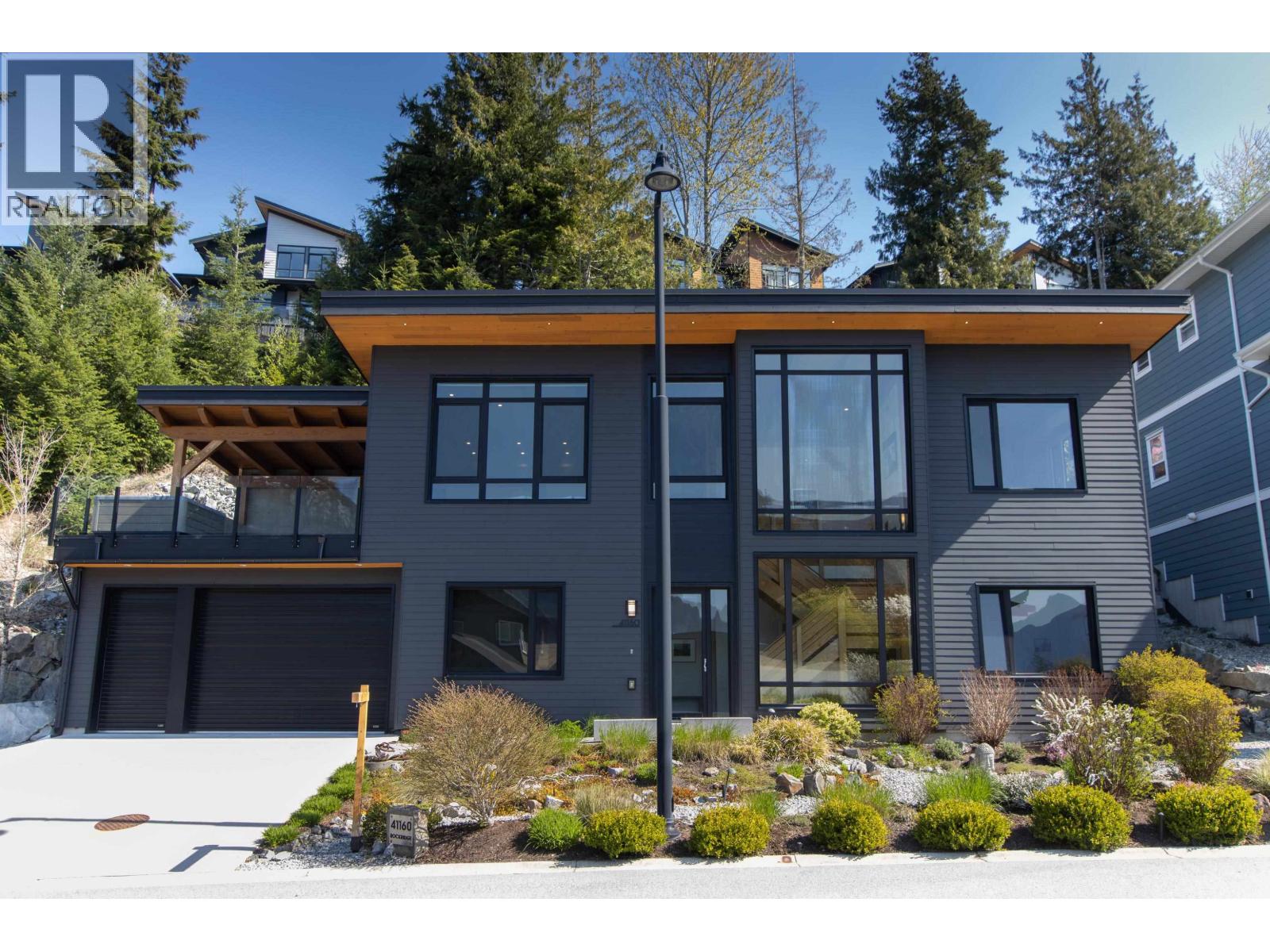 Property image for 41160 ROCKRIDGE PLACE|Squamish, British Columbia V8B0S4