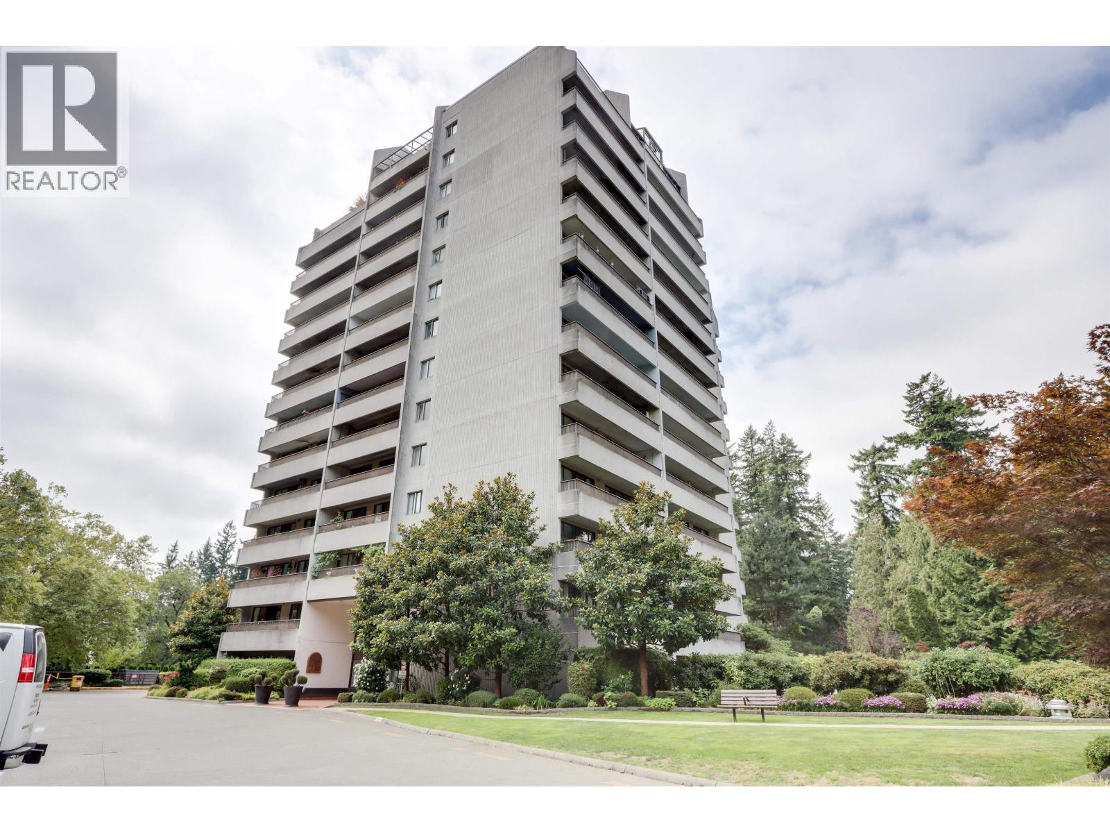 Property image for 203 4194 MAYWOOD STREET|Burnaby, British Columbia V5H4E9