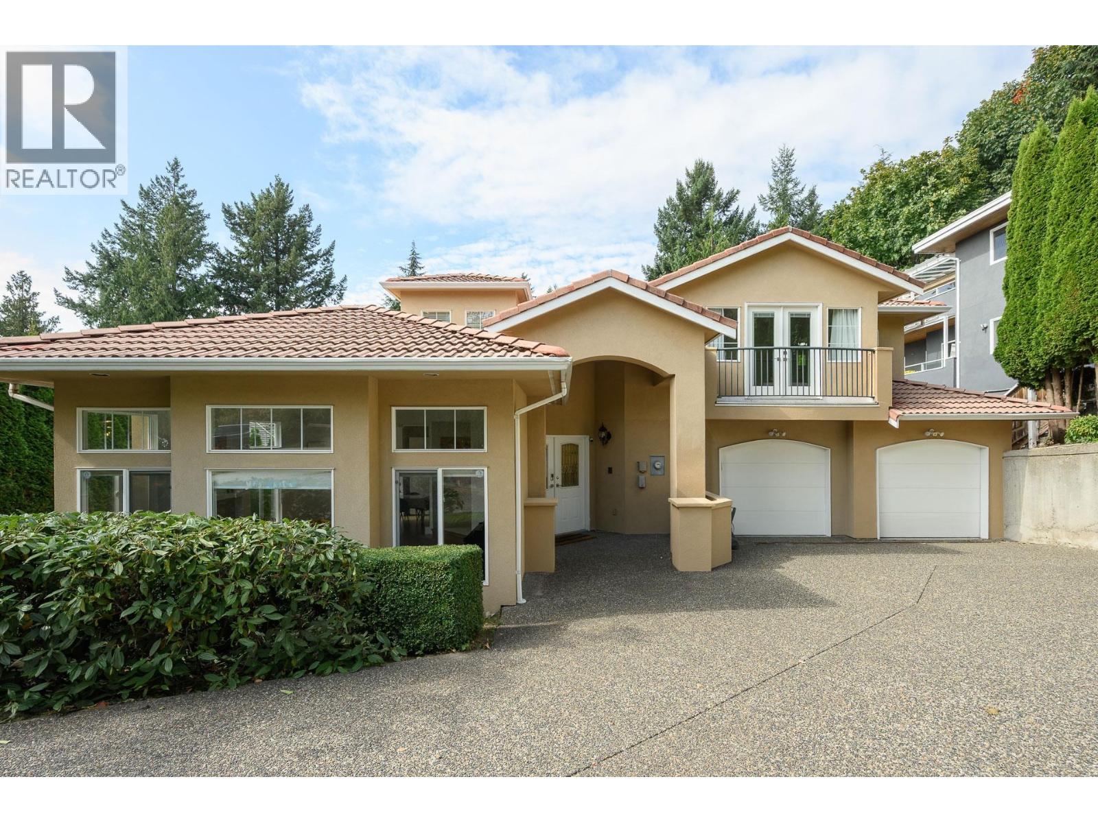 Property image for 2757 CHELSEA COURT|West Vancouver, British Columbia V7S3E9