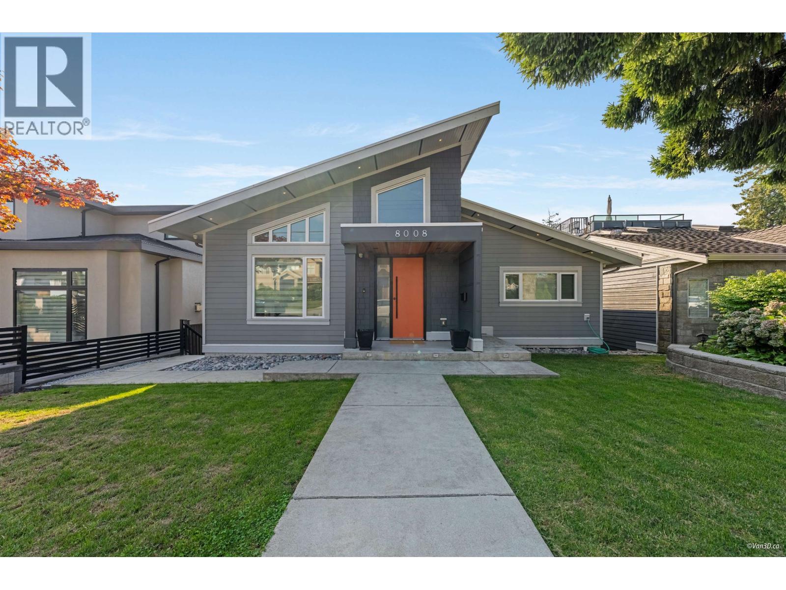 8008 13 AVENUE|Burnaby, British Columbia V3N2G2