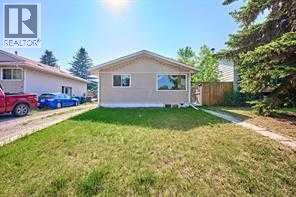 Property image for 47 Doverglen Crescent SE|Calgary, Alberta T2B2S2