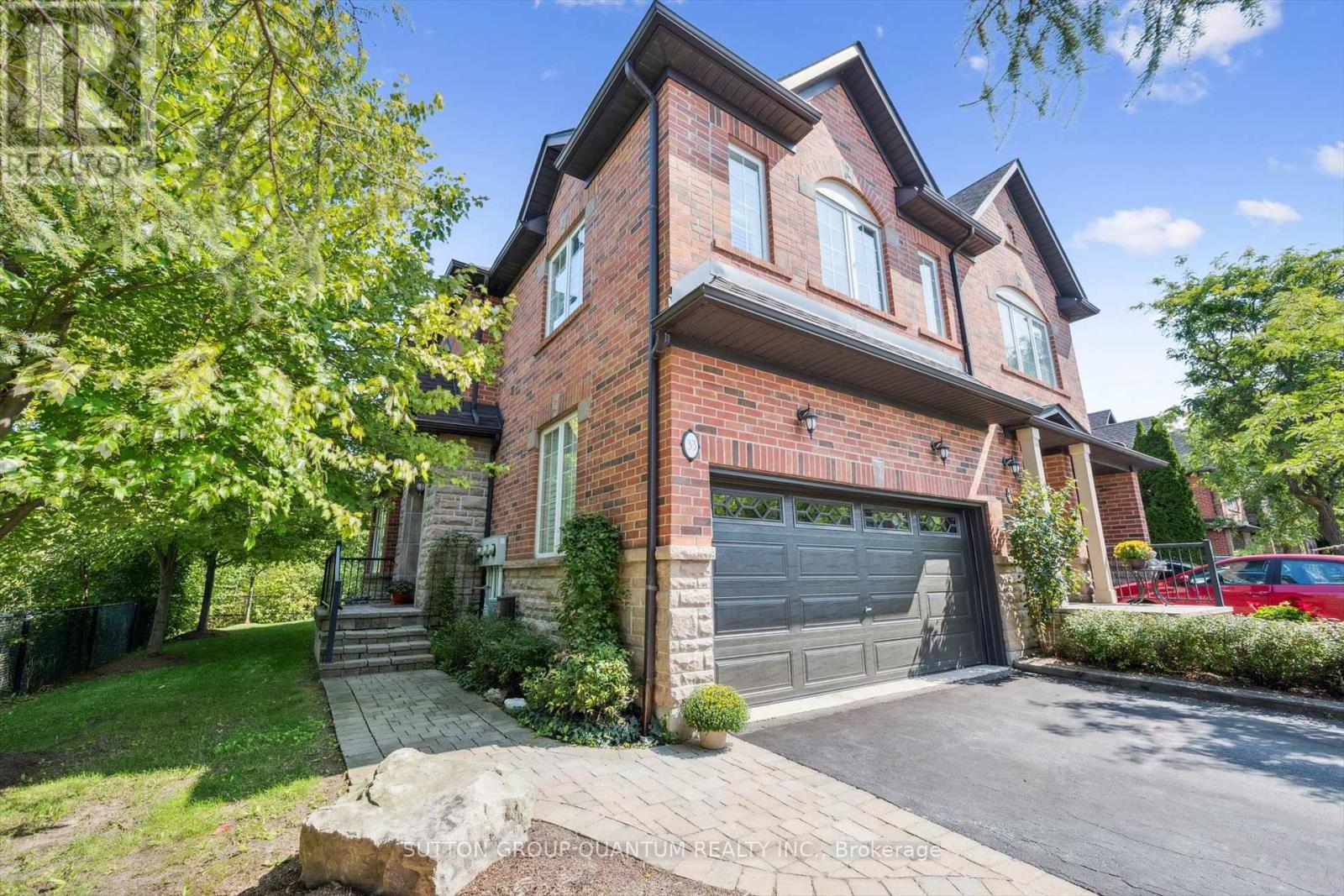 Property image for 33 - 300 RAVINEVIEW WAY|Oakville (WC Wedgewood Creek), Ontario L6H7J1