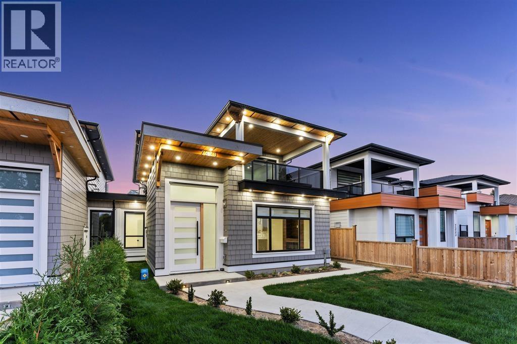 7329 ETHEL AVENUE|Burnaby, British Columbia V3N2C6