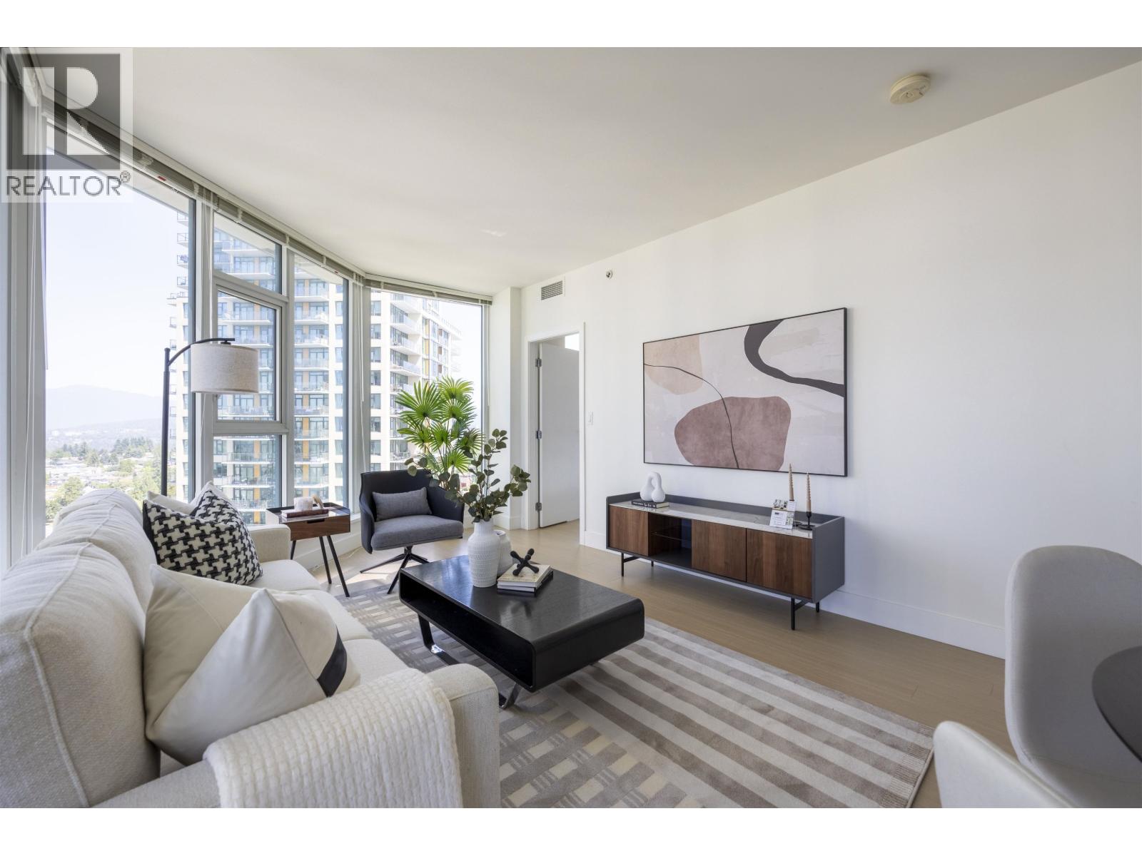 Property image for 1802 7388 KINGSWAY|Burnaby, British Columbia V3N0G9