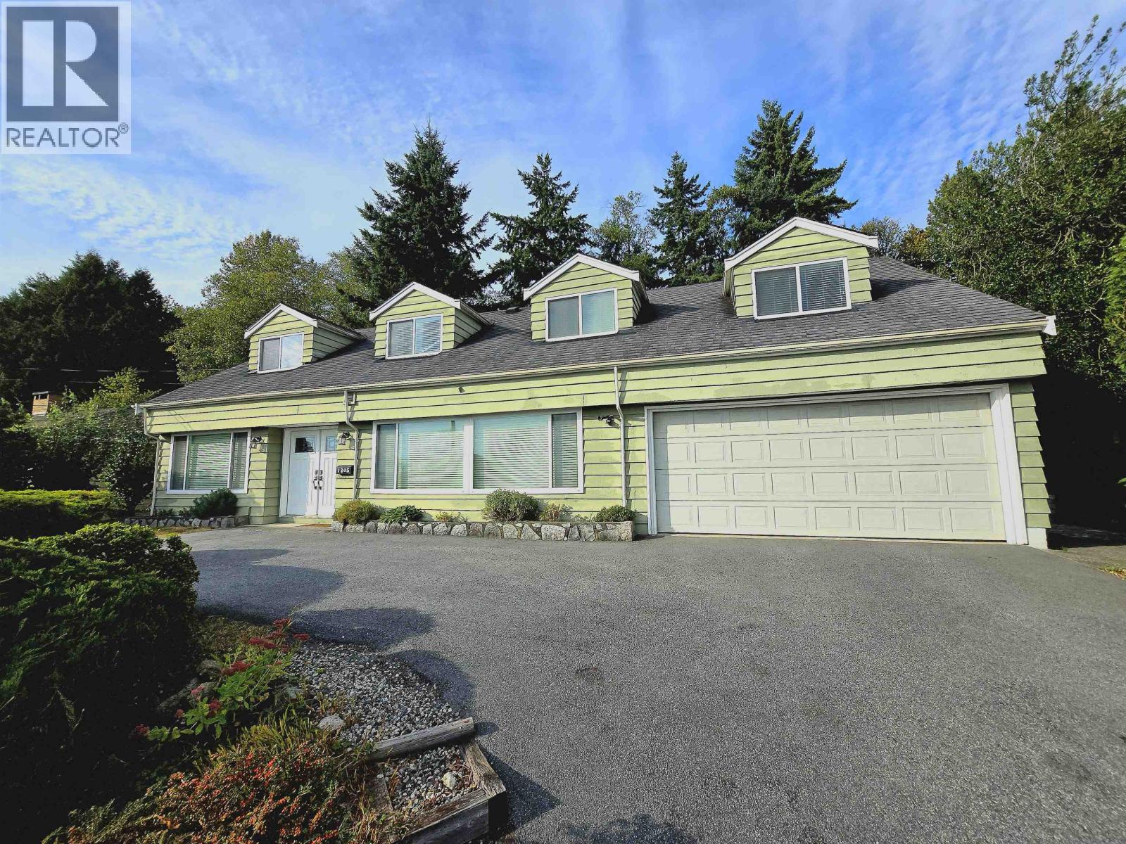 1805 ROSEBERY AVENUE|West Vancouver, British Columbia V7V2Z5