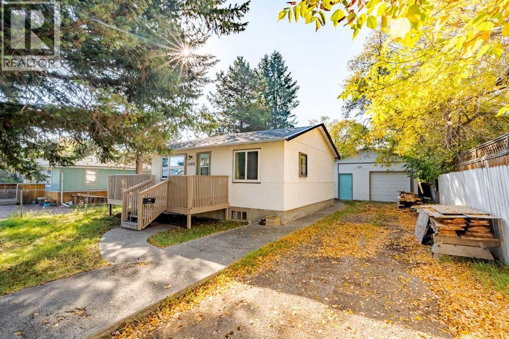 Property image for 6507 34 Avenue NW|Calgary, Alberta T3B1M9