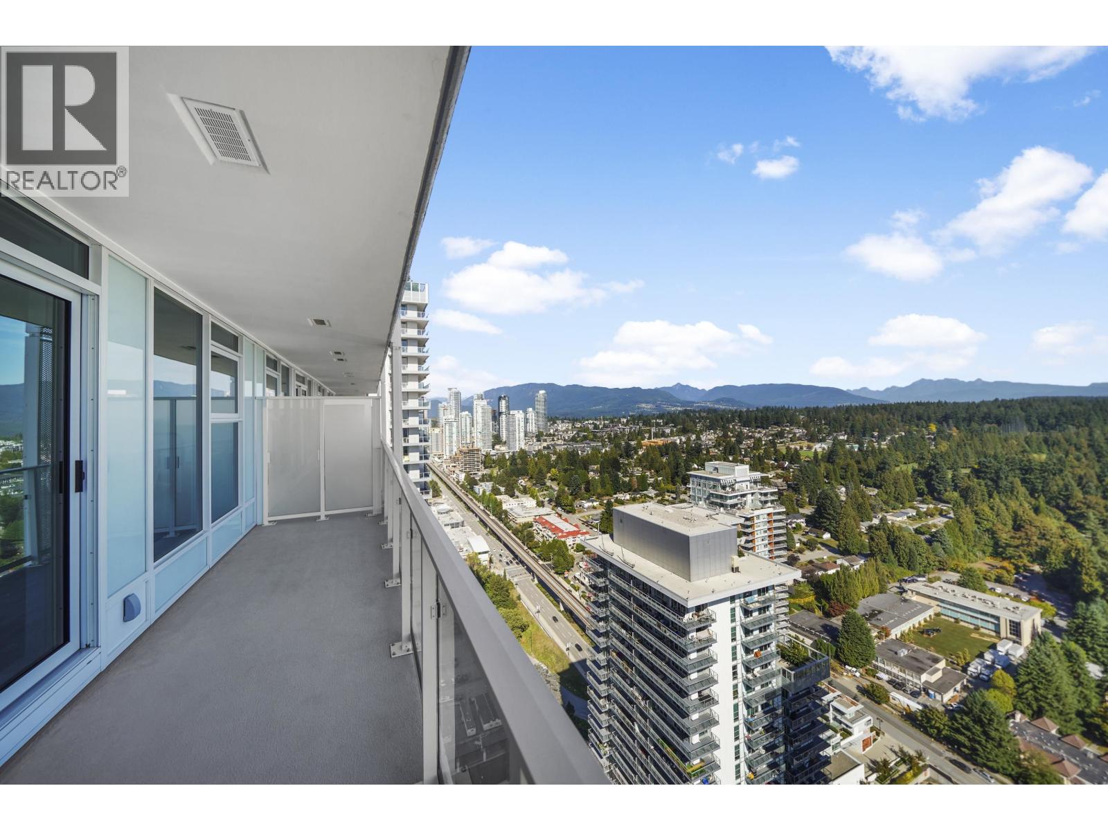 4104 3833 EVERGREEN PLACE|Burnaby, British Columbia V3J0M2