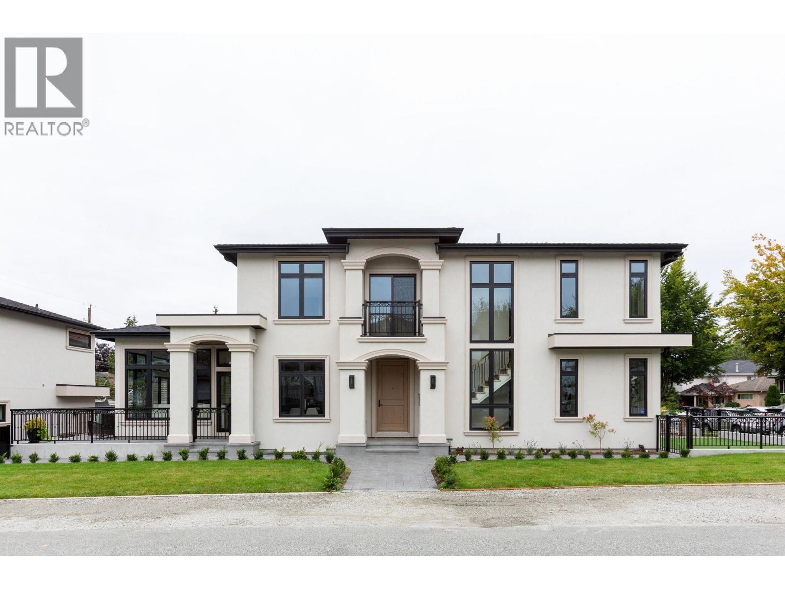 Property image for 811 MADISON AVENUE|Burnaby, British Columbia V5C2X4