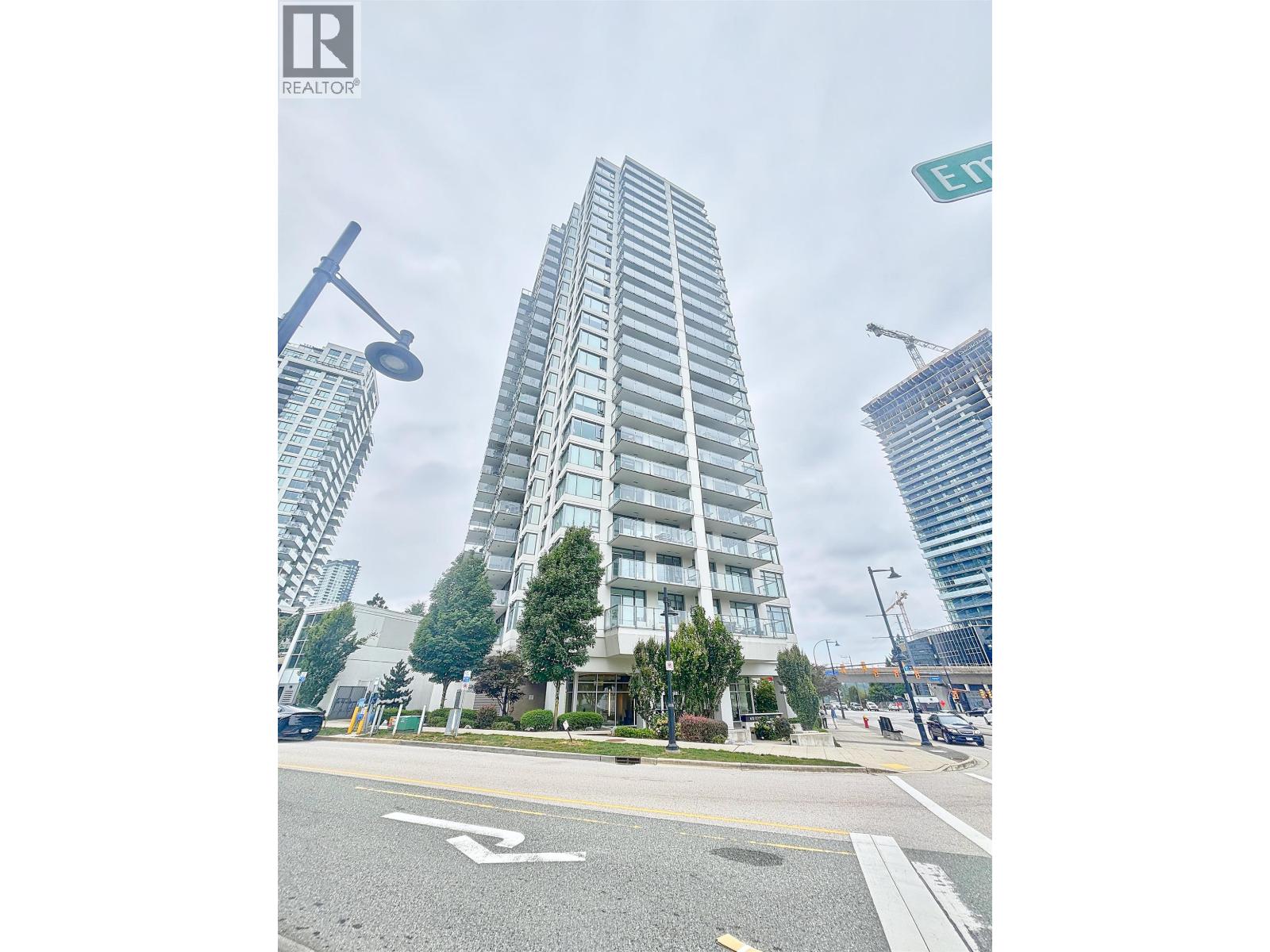 Property image for 1804 602 COMO LAKE AVENUE|Coquitlam, British Columbia V3J0G2