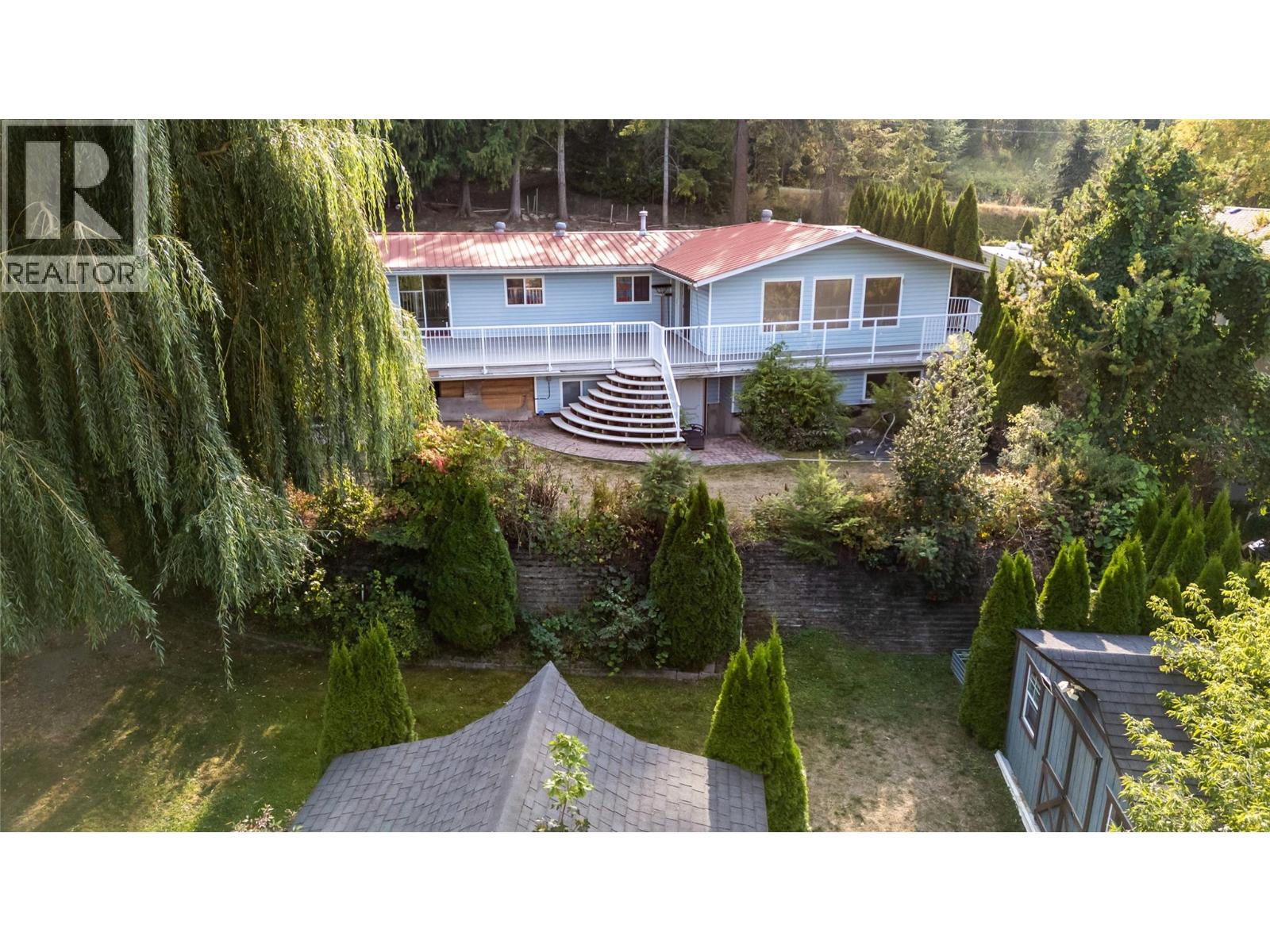 Property image for 2662 CENTENNIAL Drive|Blind Bay, British Columbia V0E1H1