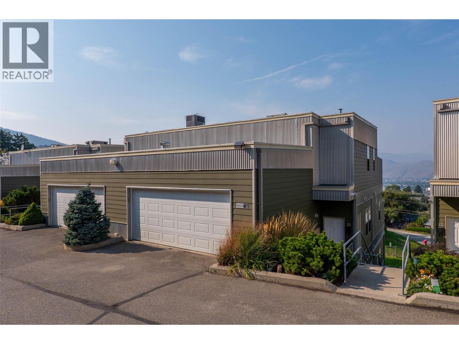 Property image for 445 DALGLEISH Drive Unit# 10|Kamloops, British Columbia V2C6C7