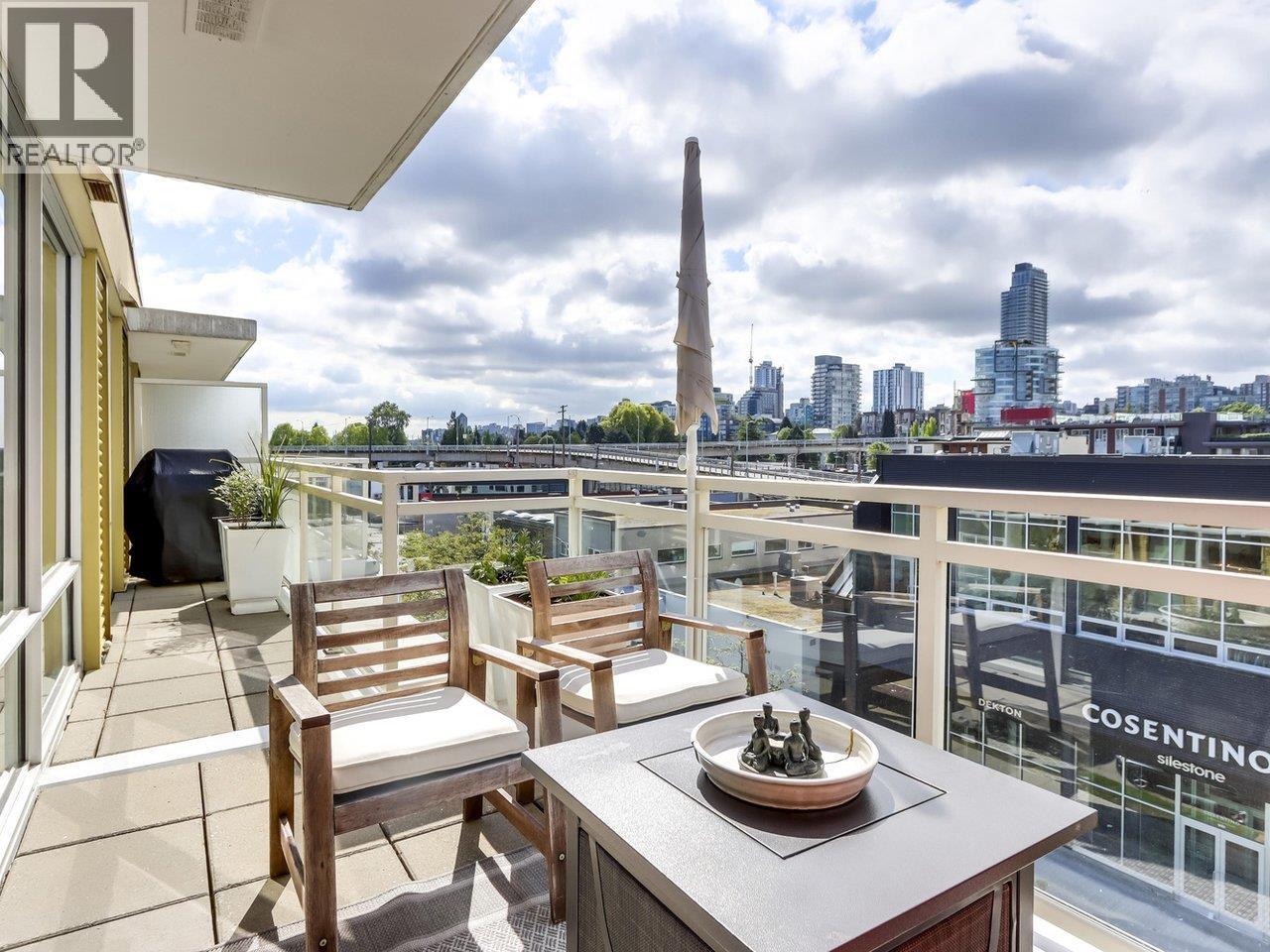 507 1635 W 3RD AVENUE|Vancouver, British Columbia V6J0B6