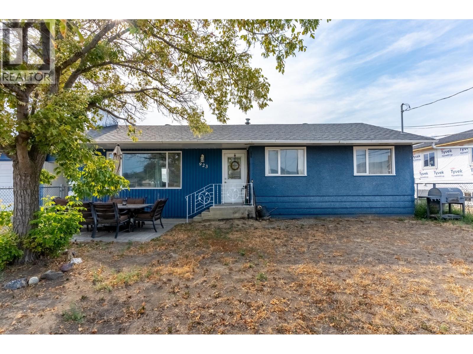 Property image for 923 12TH Street|Kamloops, British Columbia V2B3C3