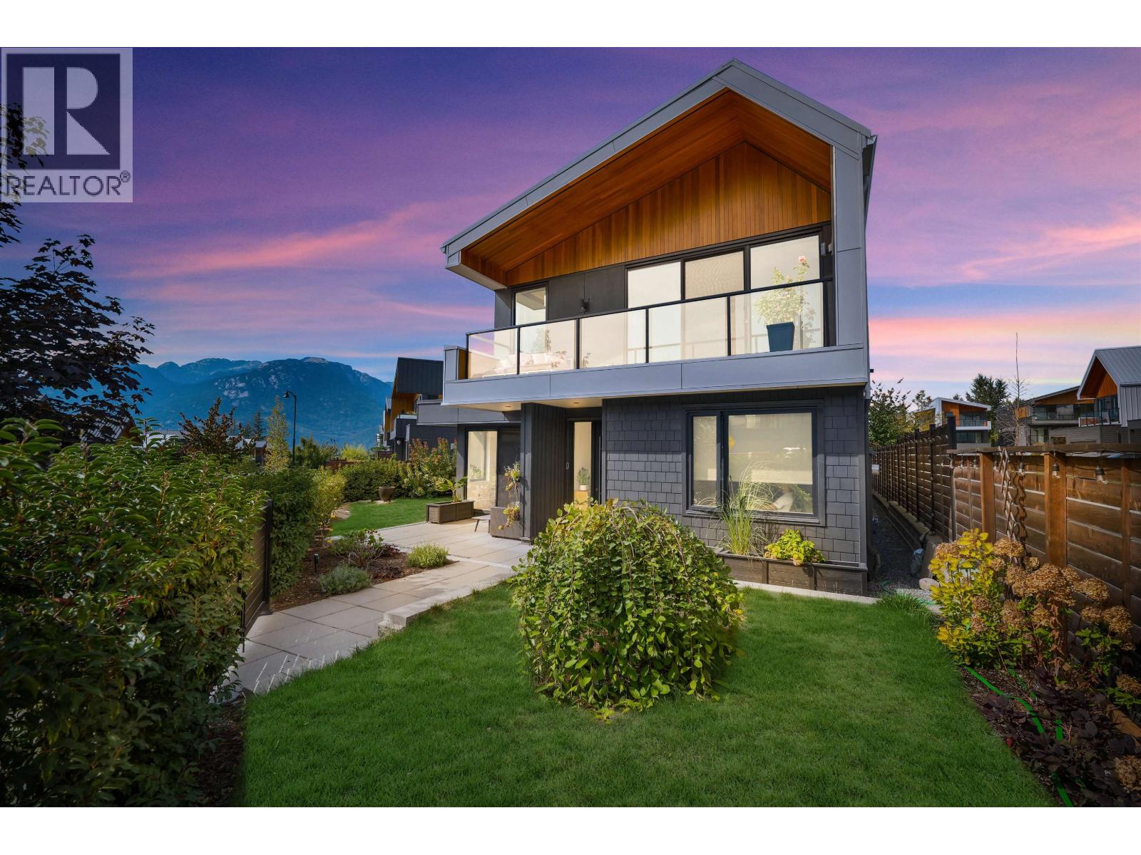 Property image for 2979 HUCKLEBERRY DRIVE|Squamish, British Columbia V8B1B2