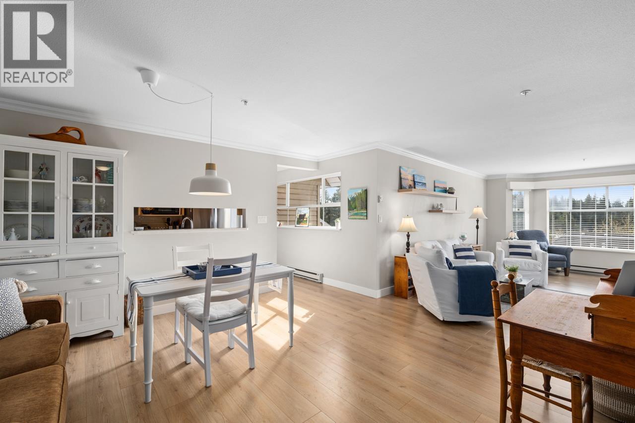 610 1000 BOWRON COURT|North Vancouver, British Columbia V7H2W1