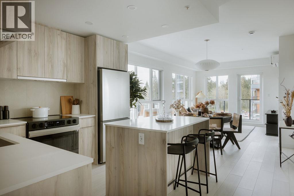 Property image for 305 3594 MALSUM DRIVE|North Vancouver, British Columbia V7G0B4