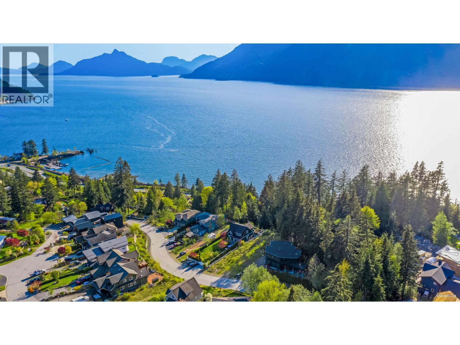 Property image for 685 COPPER DRIVE|Squamish, British Columbia V8B1J1