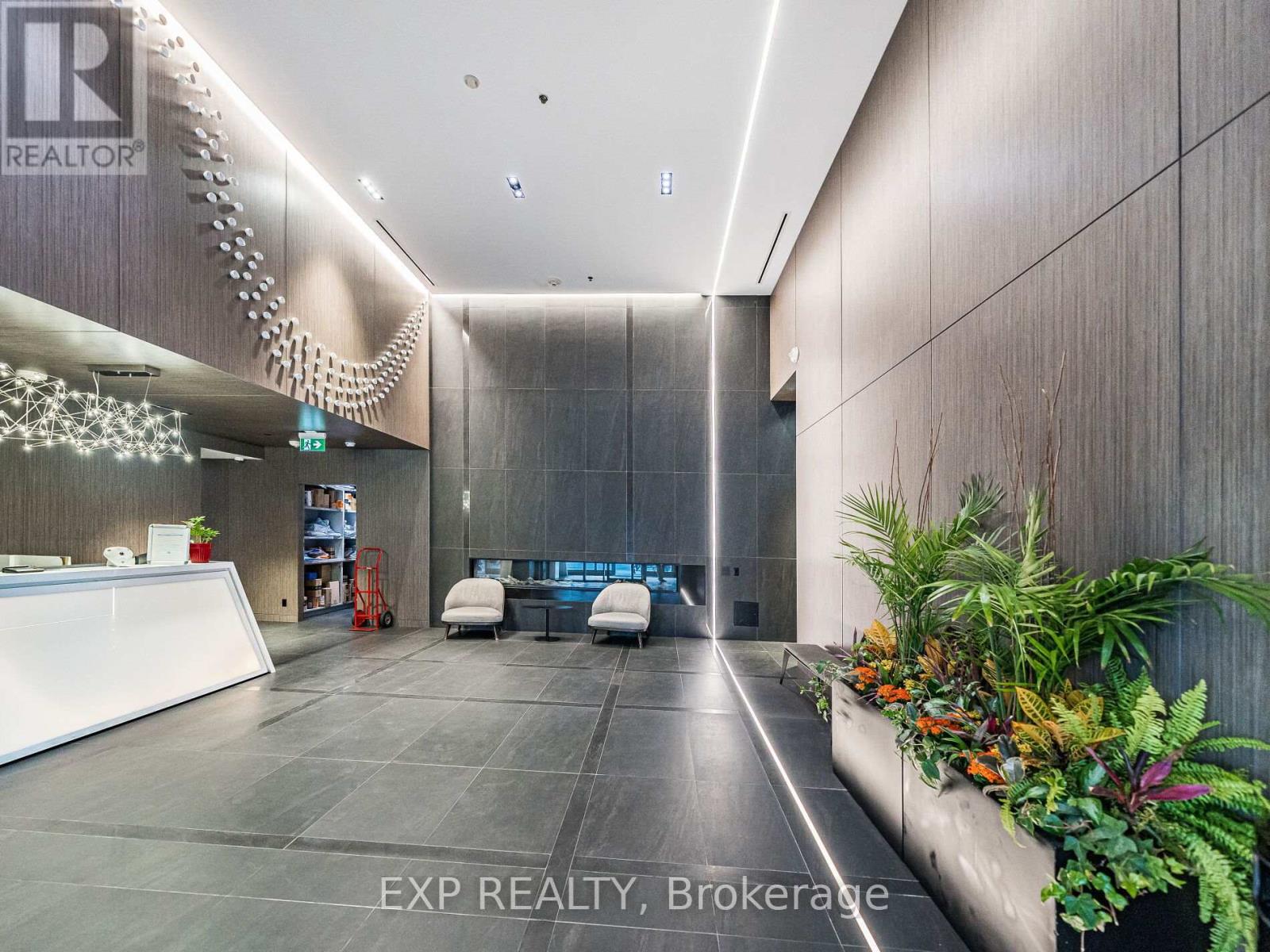 3708 - 181 DUNDAS STREET E|Toronto (Moss Park), Ontario M5A0N5