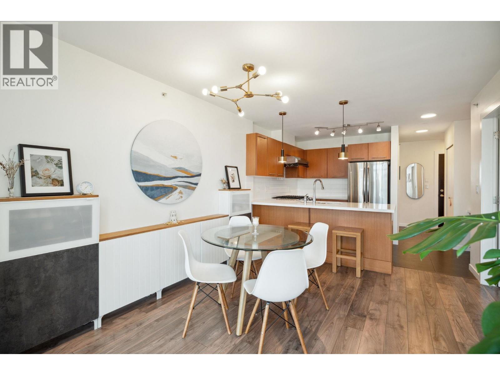 2905 2133 DOUGLAS ROAD|Burnaby, British Columbia V5C0E9