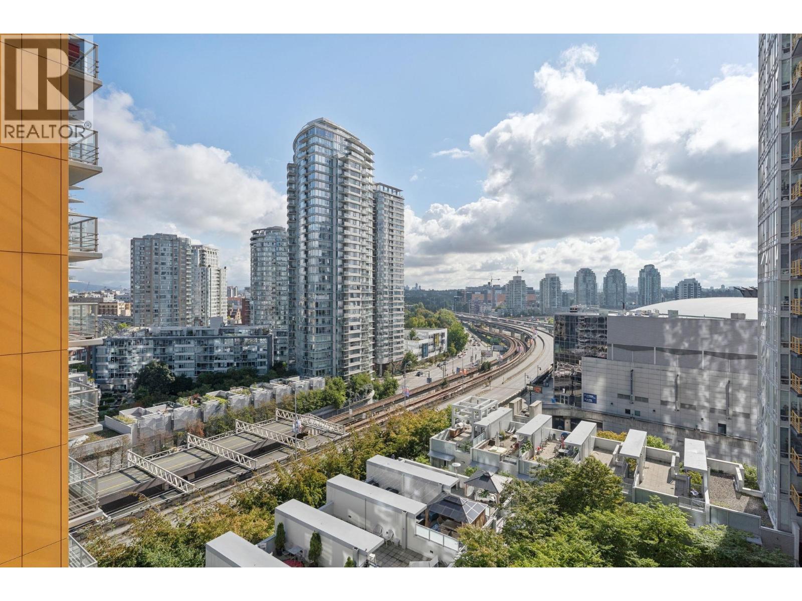 Property image for 1001 602 CITADEL PARADE|Vancouver, British Columbia V6B1X2