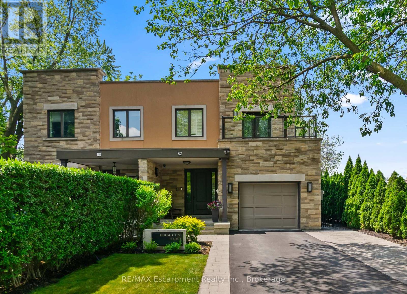 Property image for 82 BRANT STREET|Oakville (CO Central), Ontario L6K2Z6