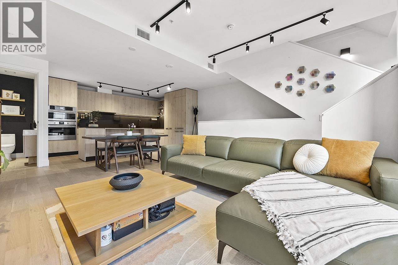 Property image for 3956 DUMFRIES STREET|Vancouver, British Columbia V5N0J1