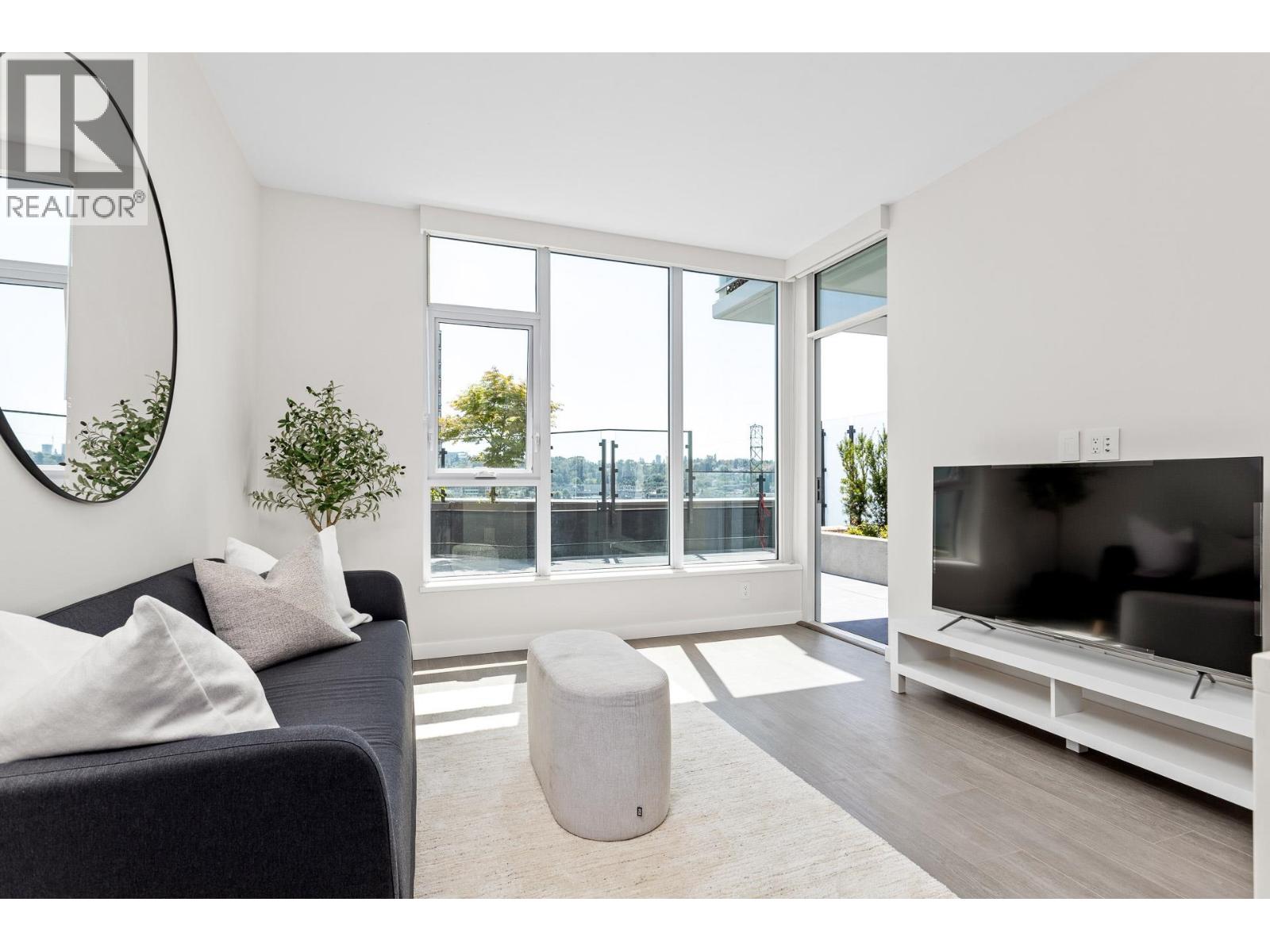 601 2186 GILMORE AVENUE|Burnaby, British Columbia V5C0N7