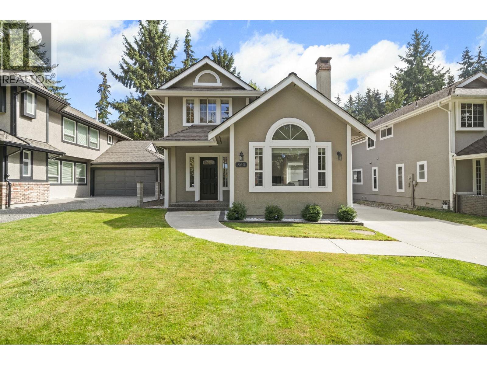 Property image for 860 RUCKLE COURT|North Vancouver, British Columbia V7H2P6