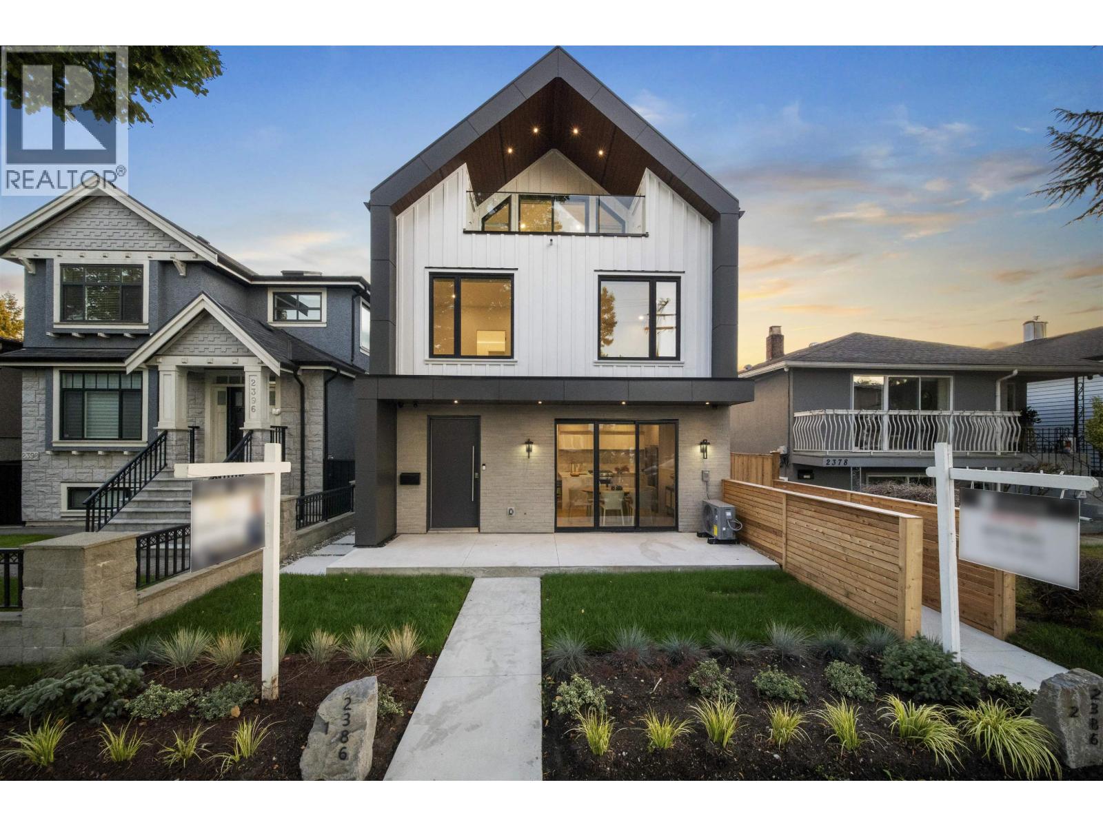 1 2386 E 45TH AVENUE|Vancouver, British Columbia V5R1K3