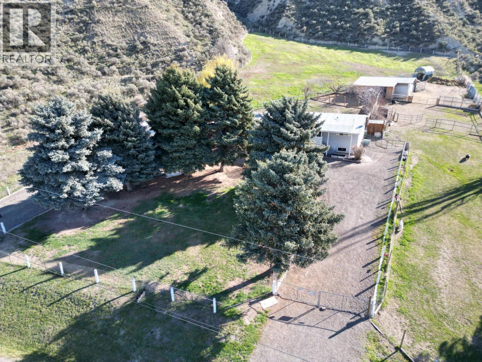 Property image for 4001 SHUSWAP Road|Kamloops, British Columbia V2H1S7