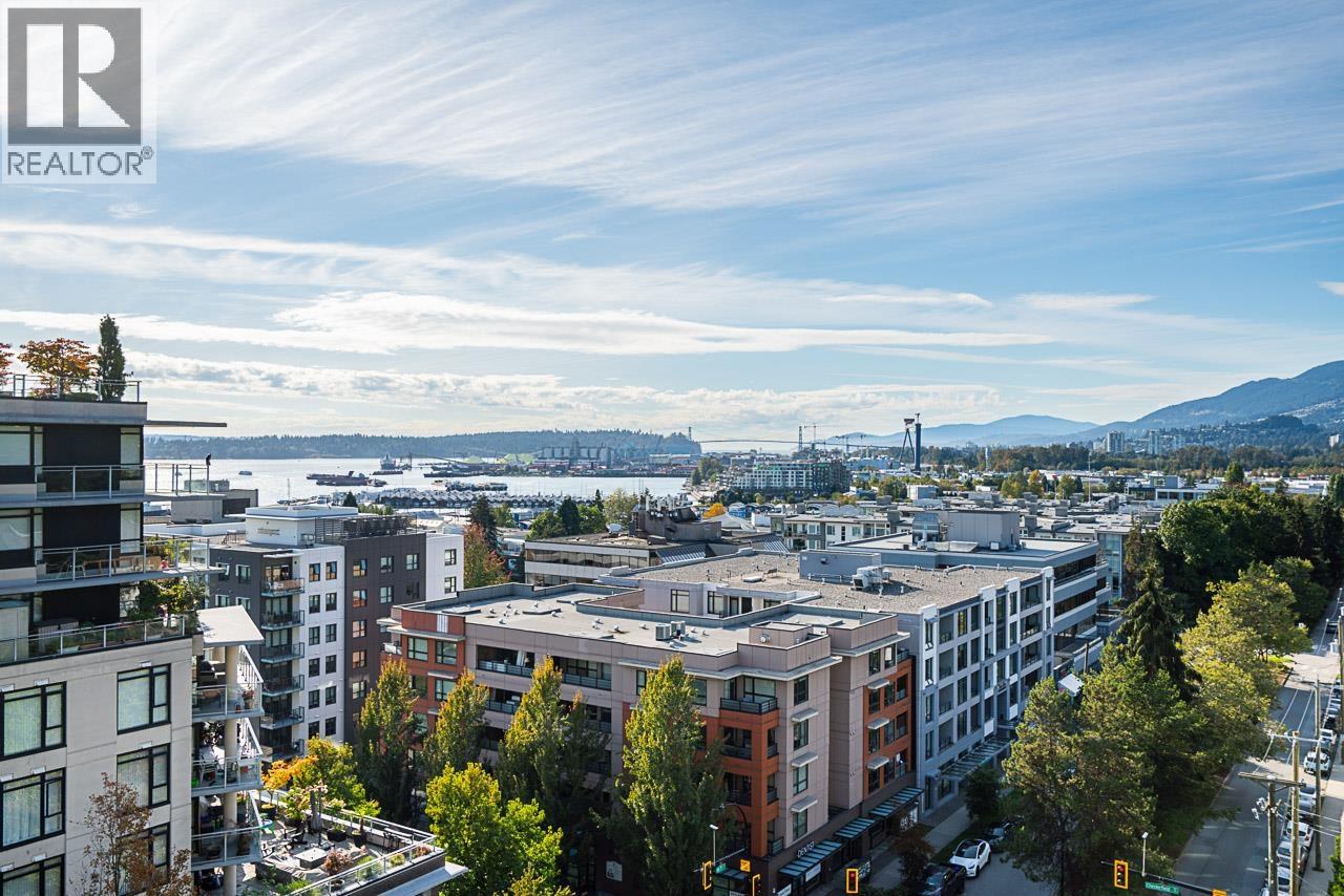 1004 170 W 1ST STREET|North Vancouver, British Columbia V7M3P2