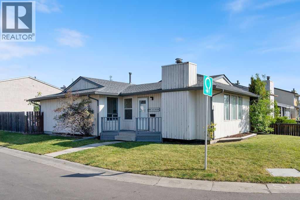 5812 22 Avenue NE|Calgary, Alberta T1Y4P7