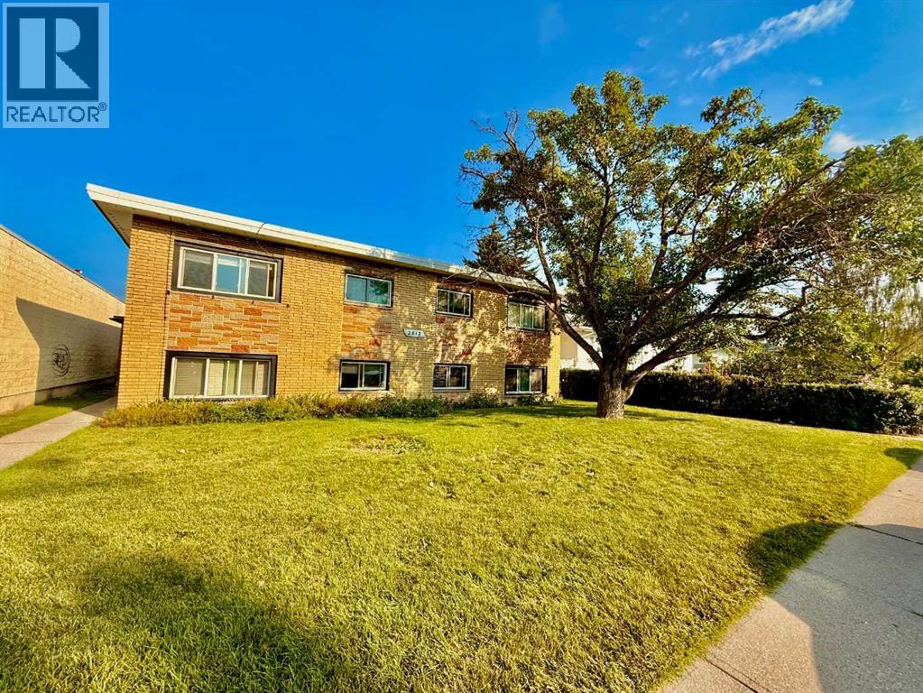 2812 33 Street SW|Calgary, Alberta T3E2T6