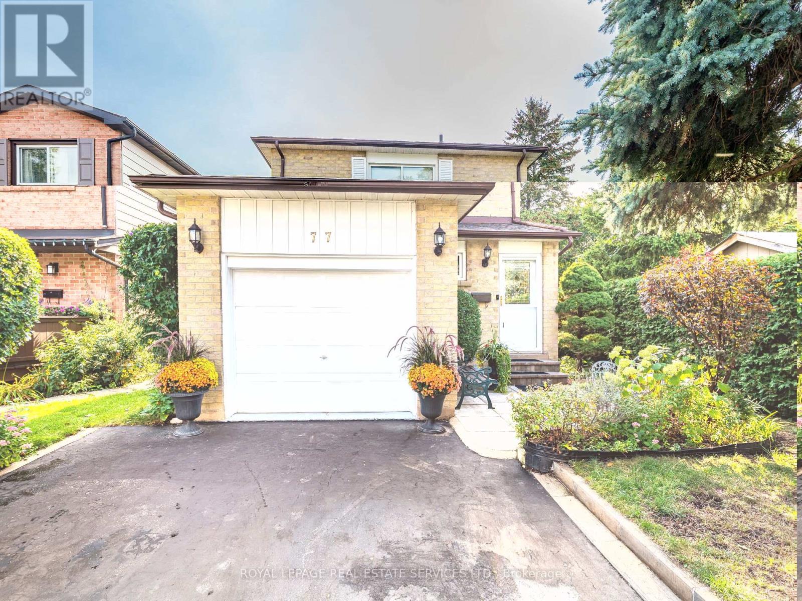 Property image for 77 MARTINDALE CRESCENT|Brampton (Brampton West), Ontario L6X2T8