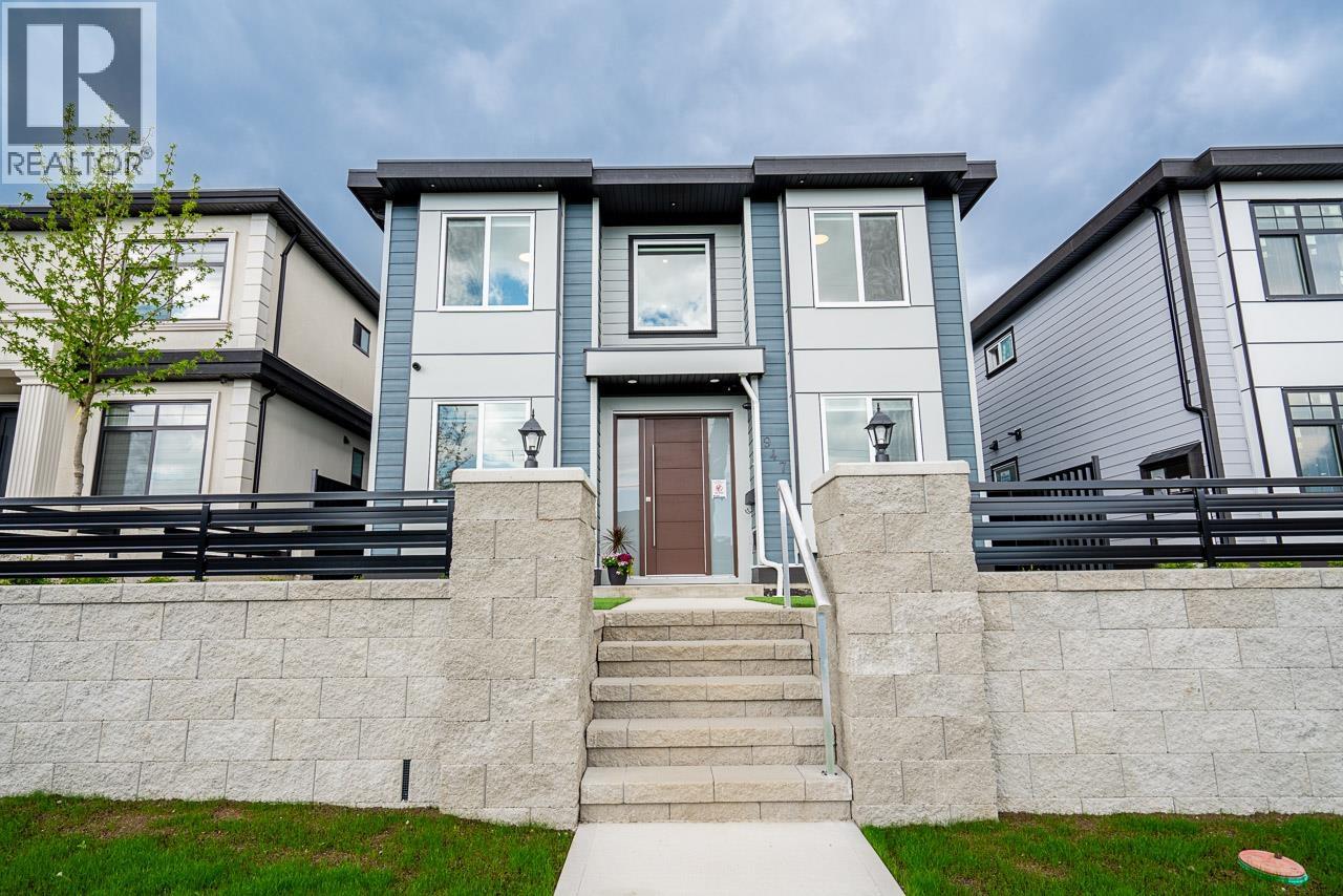 947 WALLS AVENUE|Coquitlam, British Columbia V3K2T2